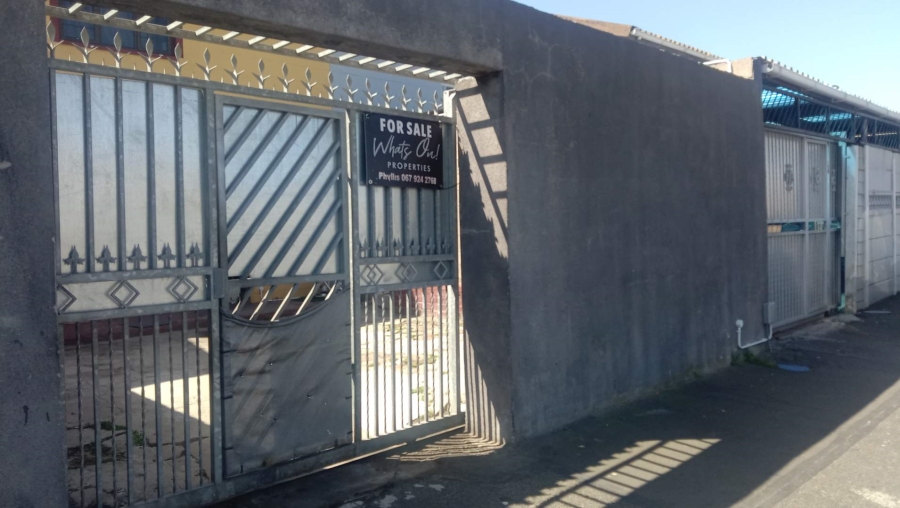 3 Bedroom Property for Sale in Matroosfontein Western Cape